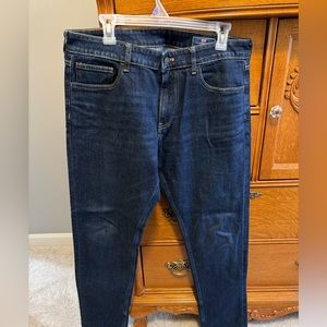 Vineyard Vines - 33 x 32 - Slim Jean